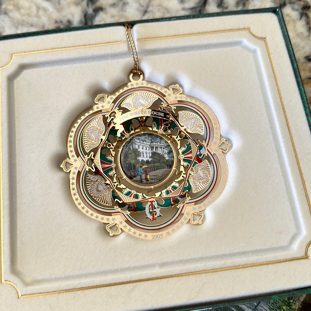 2005 White House Ornament